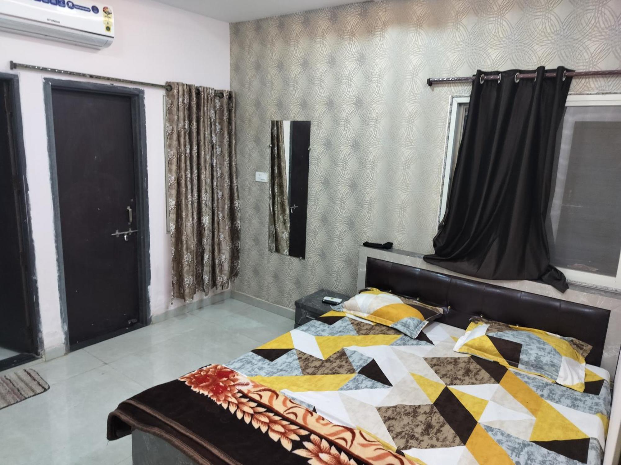 אויאיין Shiv Shakti Homestay מראה חיצוני תמונה